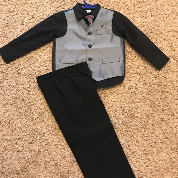 4 piece toddler George suit. NWOT. Adorable! - Picture 2 of 4